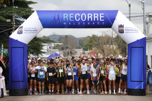 Gran convocatoria en la etapa de ReCorre Maldonado realizada en Pan de Azúcar